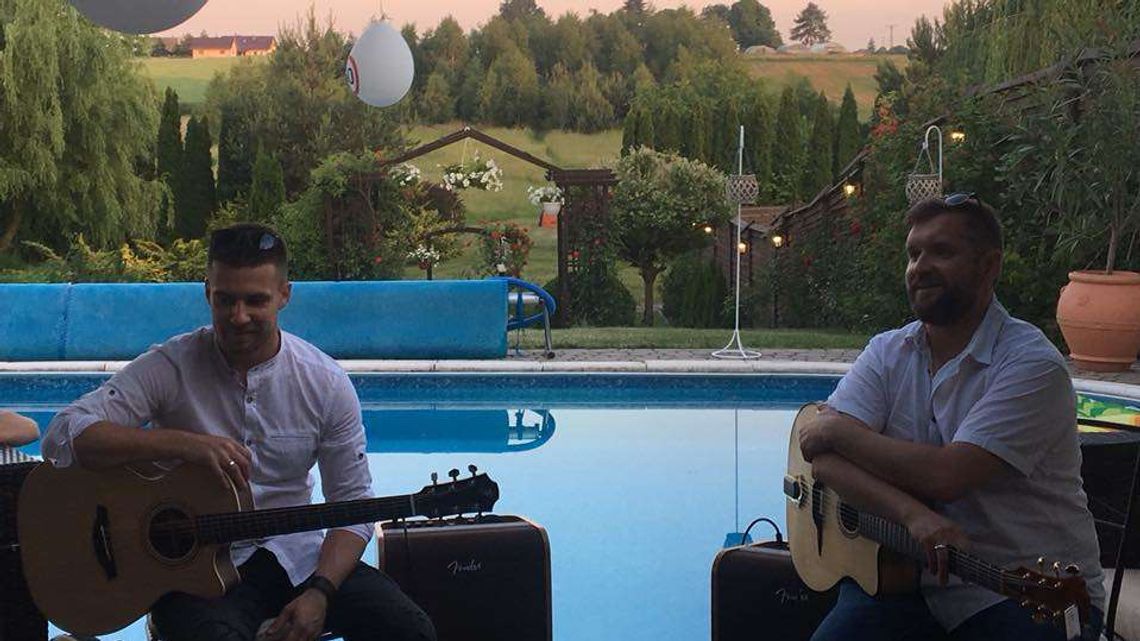 Cuatro Manos wystąpi w Akwareli