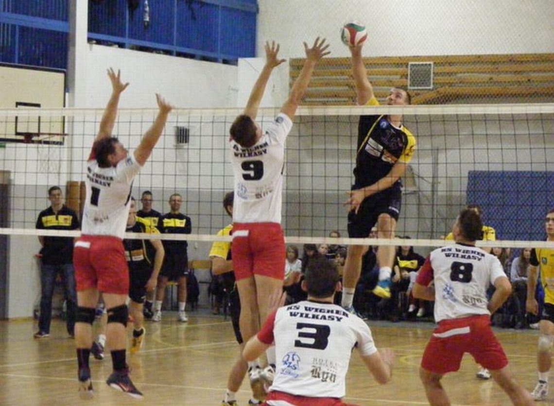 Cuprum Lubin – Avia Świdnik 3:0, Huragan Międzyrzec Podlaski – Wicher Wilkasy 3:0 Cuprum Lubin – Avia Świdnik 3:0, Huragan Międzyrzec Podlaski – Wicher Wilkasy 3:0