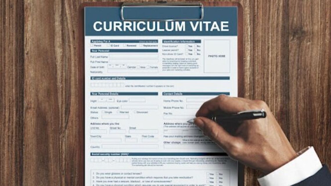Curriculum vitae - tłumaczenie CV krok po kroku Curriculum vitae - tłumaczenie CV krok po kroku