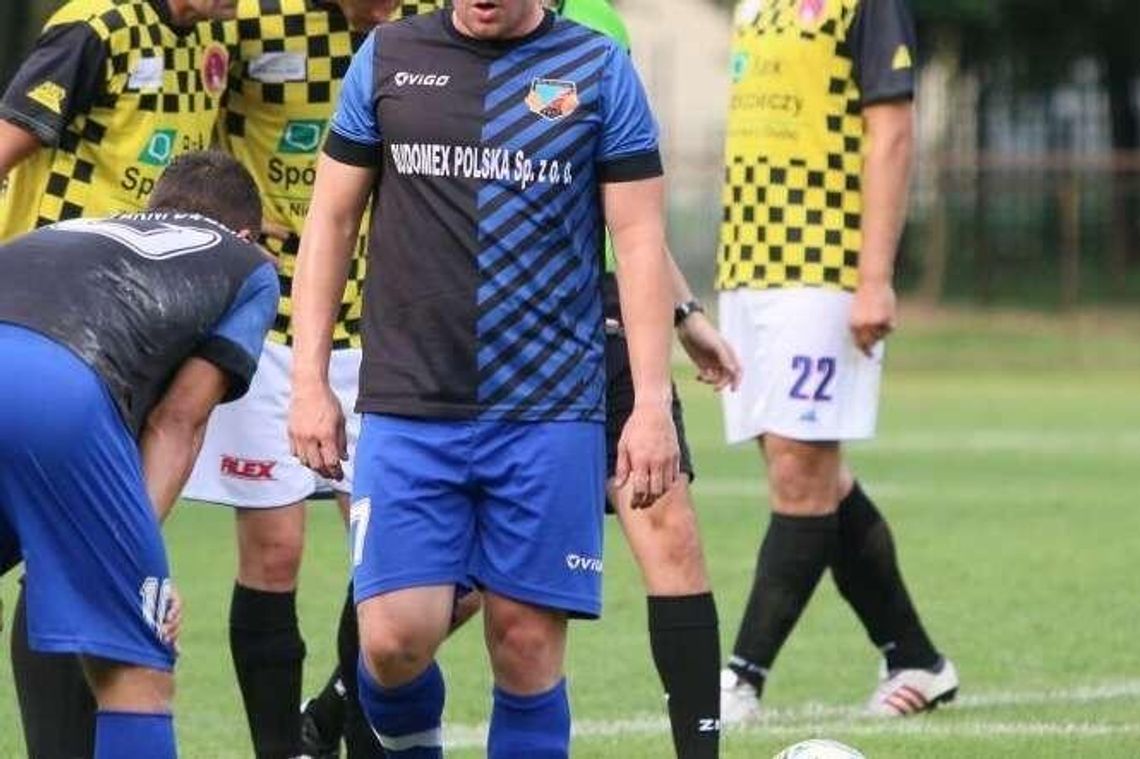 Czarni Dęblin stąpają po kruchym lodzie