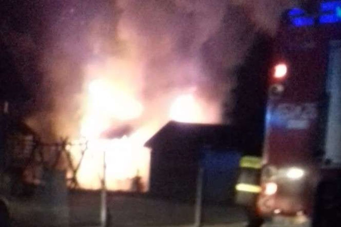 Czarny Las: Spłonął domek letniskowy [wideo]