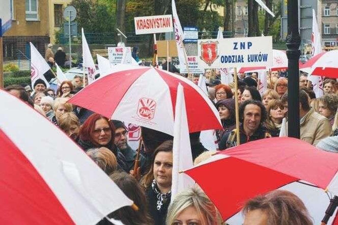 "Czasami jak myślę o reformie oświaty, to płakać się chce". W sobotę manifestacja w Warszawie
