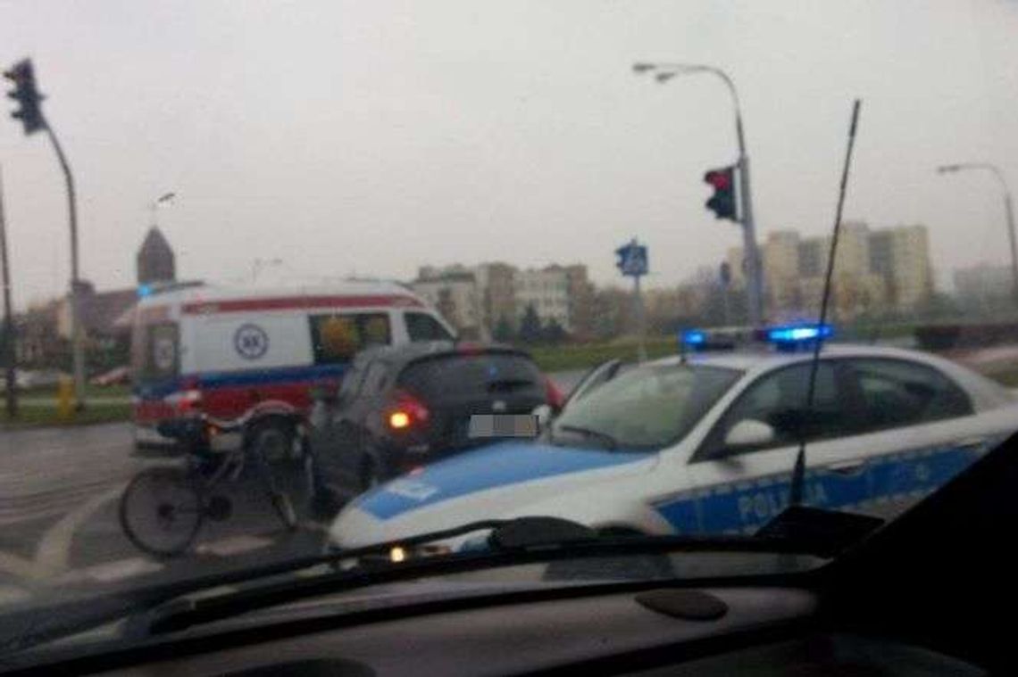 Czechów: Samochód potrącił rowerzystę