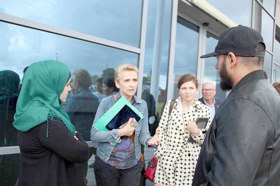 Czeczeni koczują na granicy polsko-białoruskiej. Jak zmienić procedurę uchodźczą?