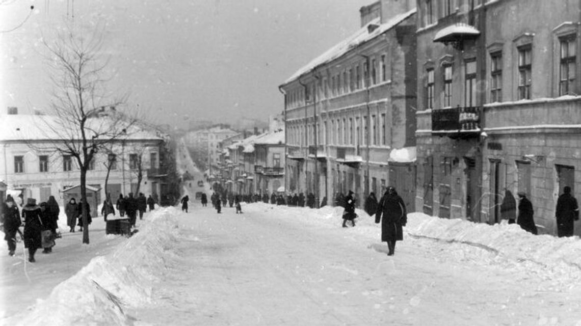 Czekając na sobotnią śnieżycę. Zima w Lublinie na starych fotografiach