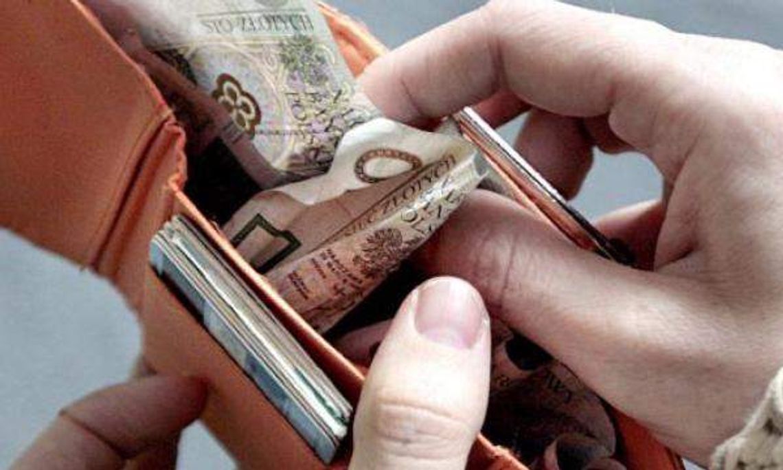 Czekała na wizytę u lekarza, ukradła portfel innej pacjentce