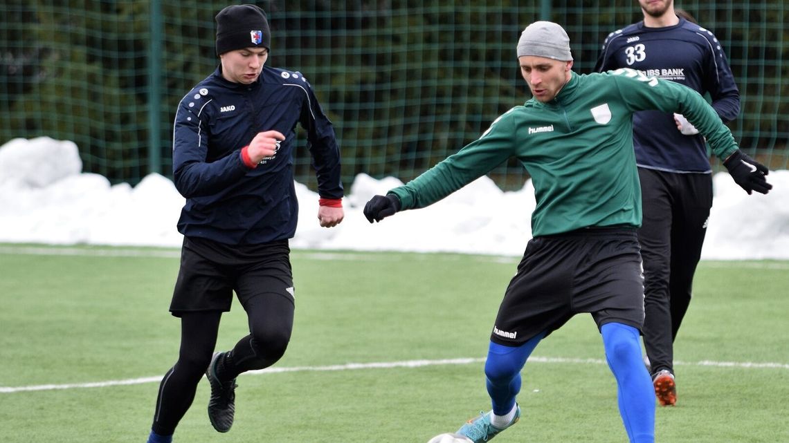 Część zespołów z zamojskiej klasy okręgowej ma za sobą pierwsze mecze kontrolne