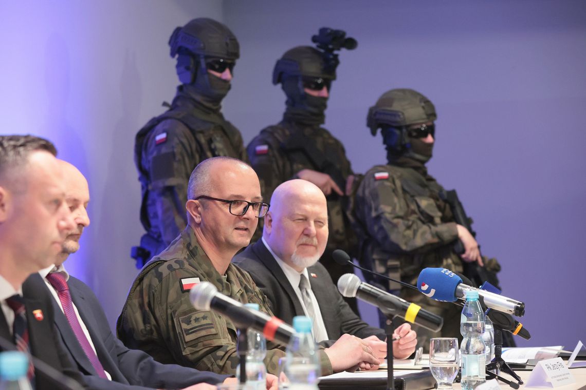 Czołgi, działa i największy rewolwer na świecie, czyli wojskowy weekend w Lublinie Czołgi, działa i największy rewolwer na świecie, czyli wojskowy weekend w Lublinie