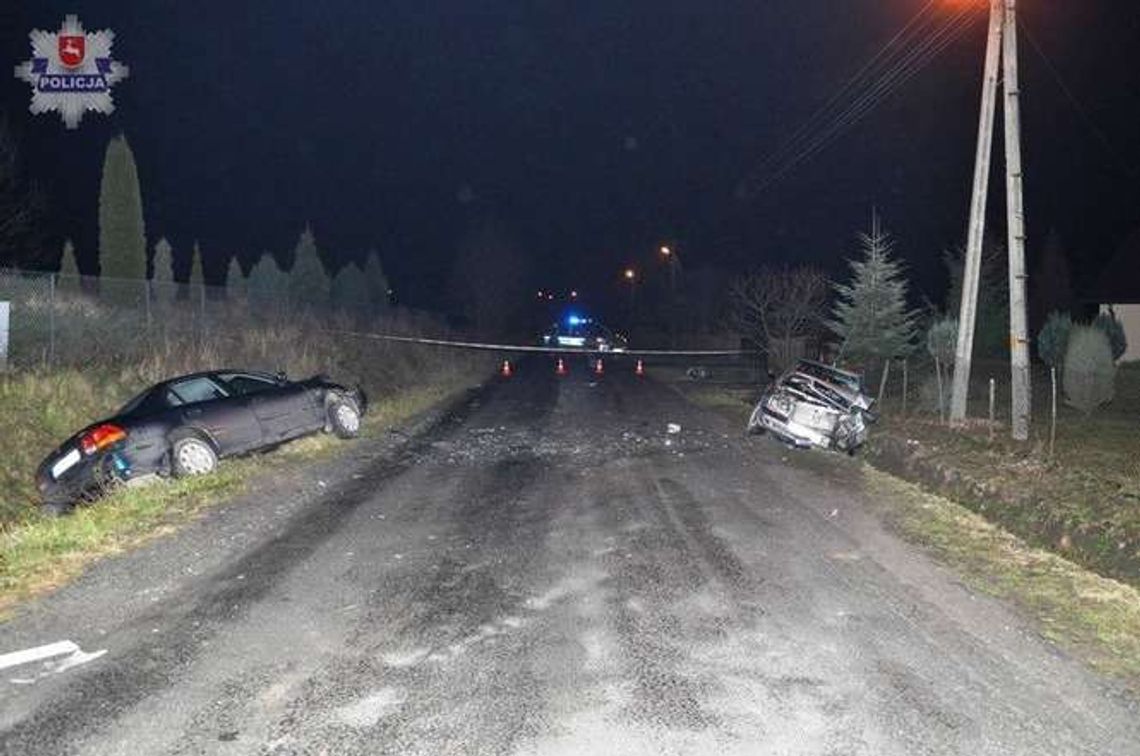 Czołowe zderzenie samochodów. 30-latek pijany Czołowe zderzenie samochodów. 30-latek pijany