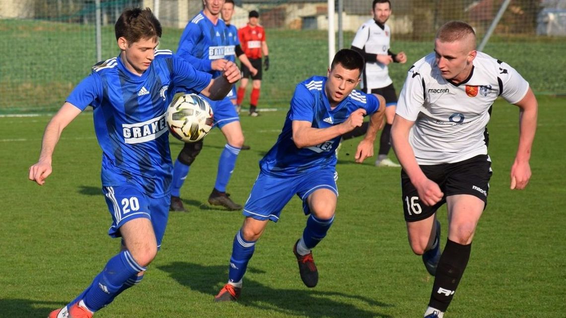 Czołówka powiększyła przewagę. Wyniki Keeza zamojskiej klasy okręgowej Czołówka powiększyła przewagę. Wyniki Keeza zamojskiej klasy okręgowej