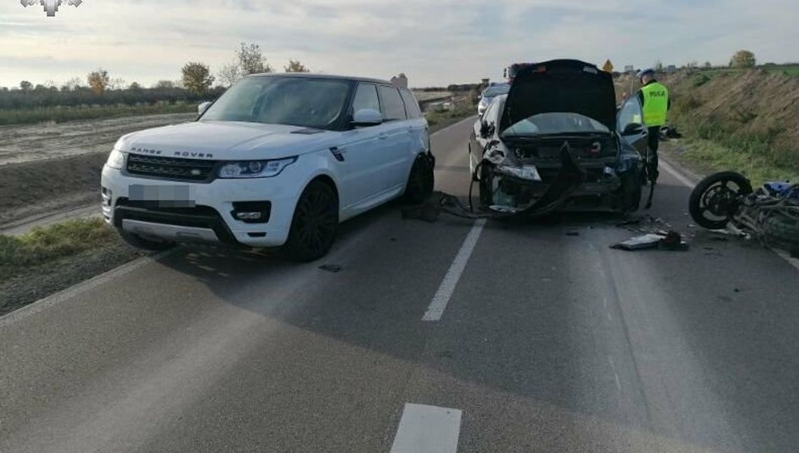 Czołówka z hondą. Motocyklistę zabrało pogotowie lotnicze Czołówka z hondą. Motocyklistę zabrało pogotowie lotnicze