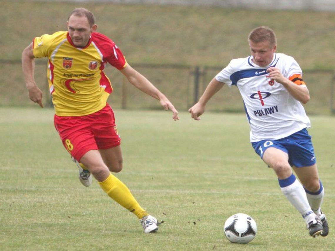 Czterech nowych piłkarzy może trafić do Wisły Puławy Czterech nowych piłkarzy może trafić do Wisły Puławy