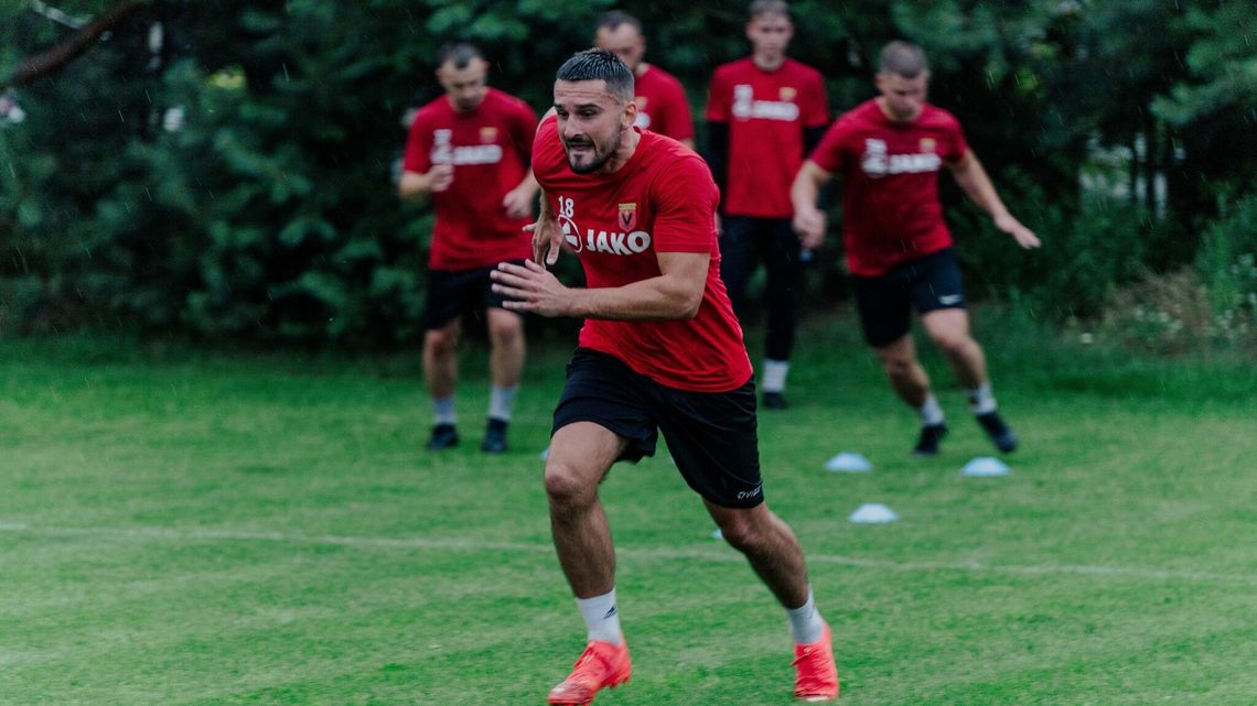 Cztery dni i dwie kolejki w bialskiej klasie okręgowej. Podlasie II i Orlęta Łuków z kompletem