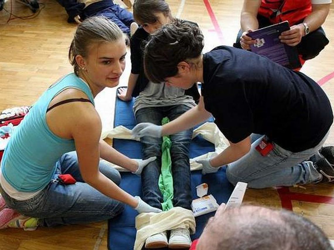 Cztery minuty = życie. Przygotują uczniów do bezpiecznych wakacji 