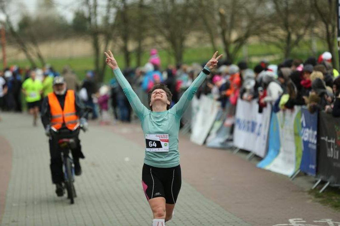 Czwarta Dycha do Maratonu. Na mecie 1063 zawodników (zdjęcia, wideo)