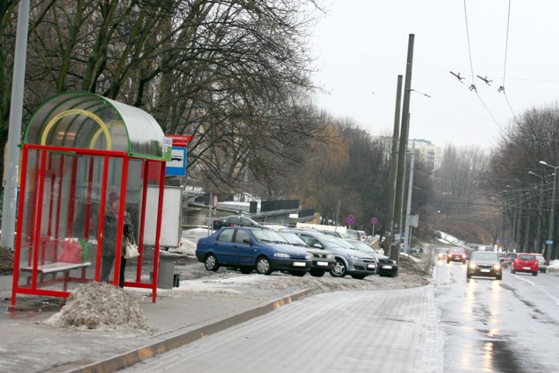 Czy przystanek odda miejsce targowisku?