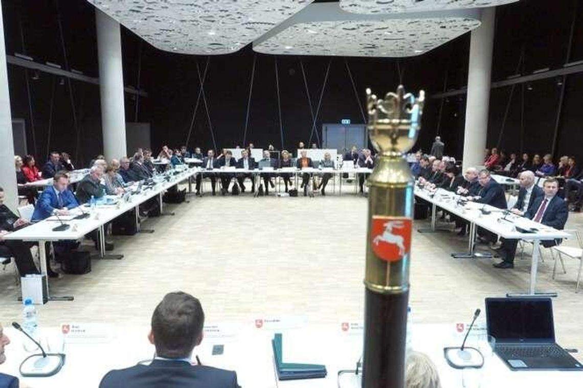 Czy PZL-Świdnik uzyska zlecenie? Radni sejmiku pytają MON i posłów PiS