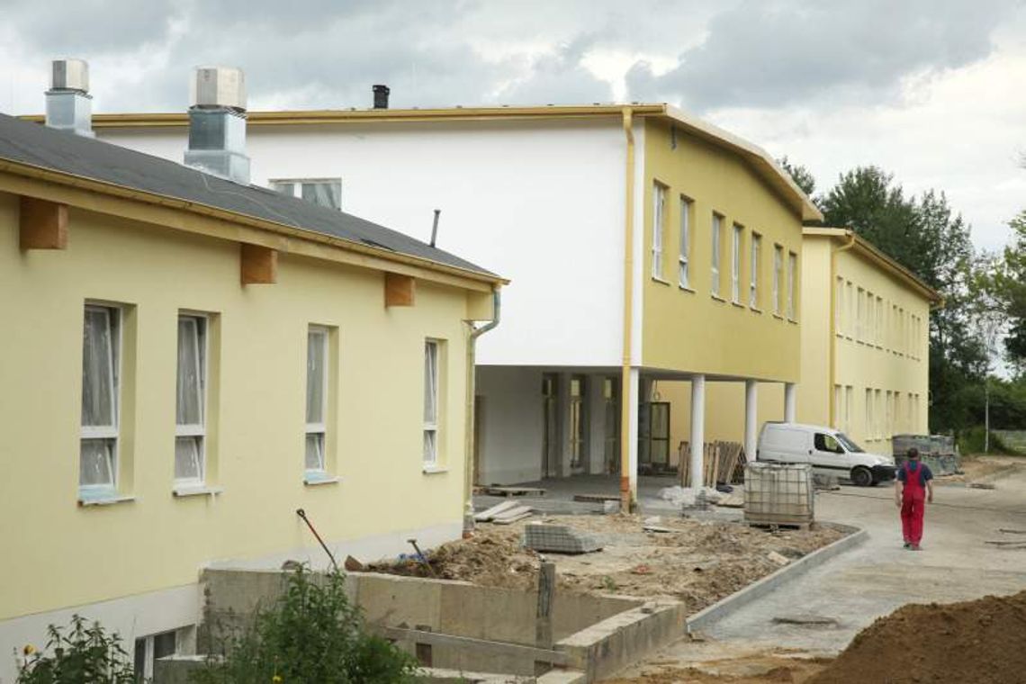 Czy szkoła na Sławinie będzie gotowa na czas?