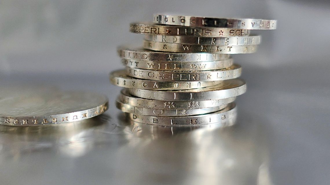 Czy warto decydować się na zaciągnięcie chwilówki w razie nagłych wydatków?