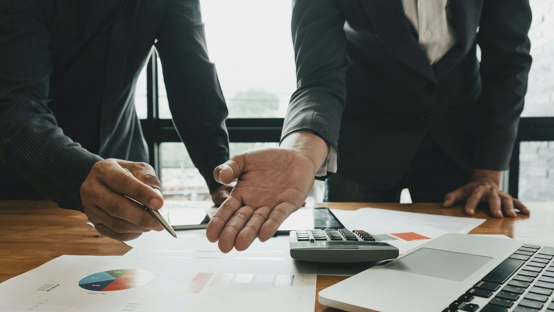 Czym jest nieuczciwa konkurencja w Internecie? 