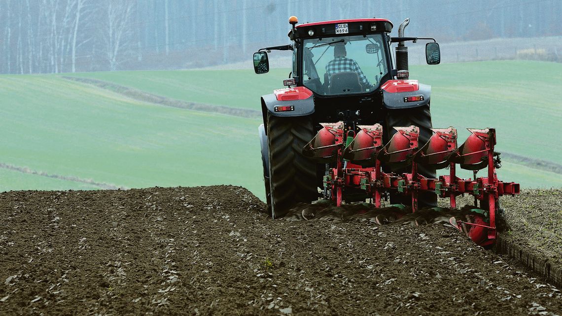 Czym rolnik orze, czyli ranking ciągników. Podsumowanie 2021 roku