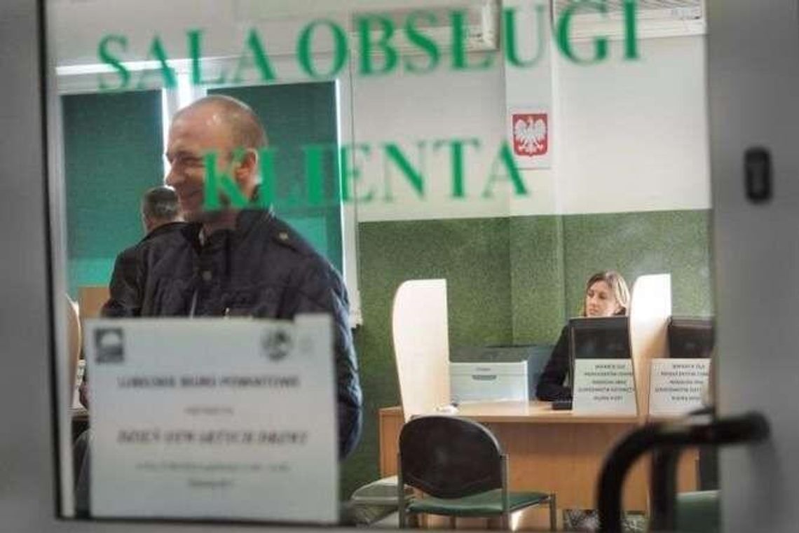 Czystki PiS w biurach ARiMR. 18 zastępców odwołanych. Czas na KRUS? Czystki PiS w biurach ARiMR. 18 zastępców odwołanych. Czas na KRUS?