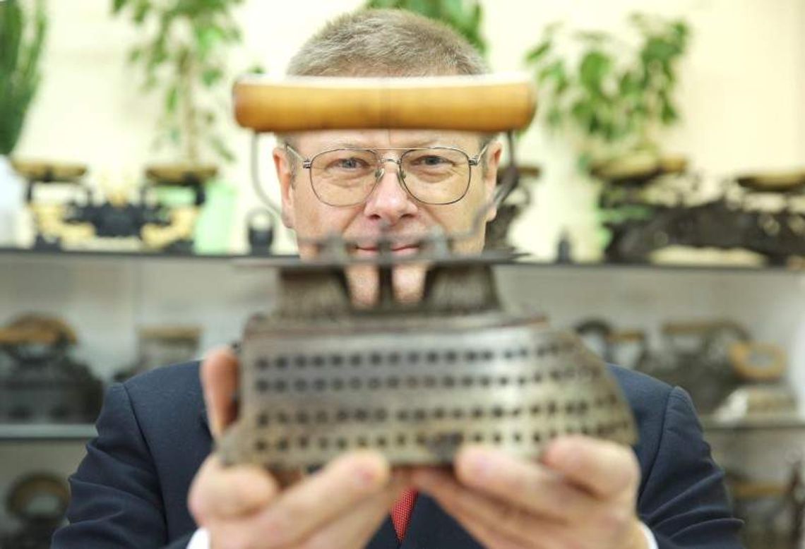 Czysto, gładko i na kancik. Zabytkowe żelazka w Kraśniku