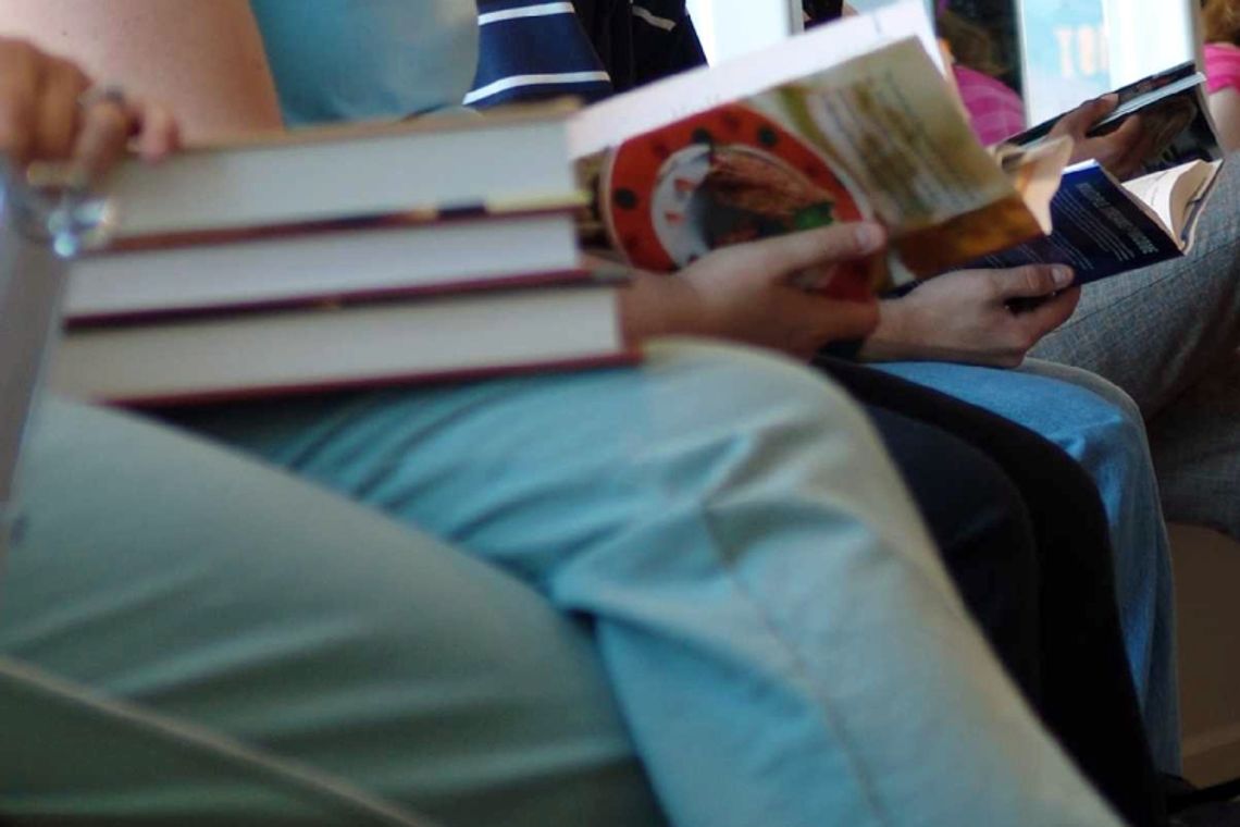 Czytają i rozmawiają. Dyskusyjne Kluby Książki w woj. lubelskim