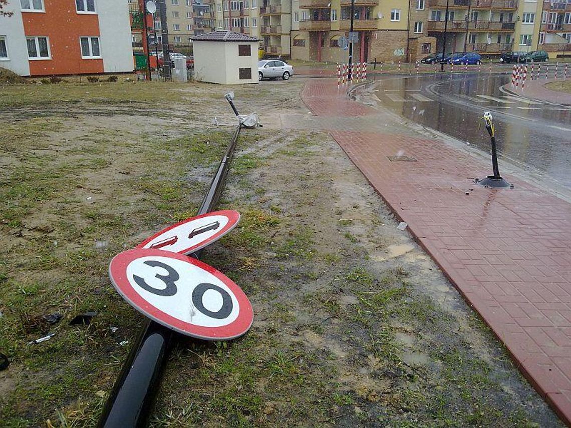 Czytelnicy ze Świdnika: Na ul. Klonowej nie jest bezpiecznie Czytelnicy ze Świdnika: Na ul. Klonowej nie jest bezpiecznie