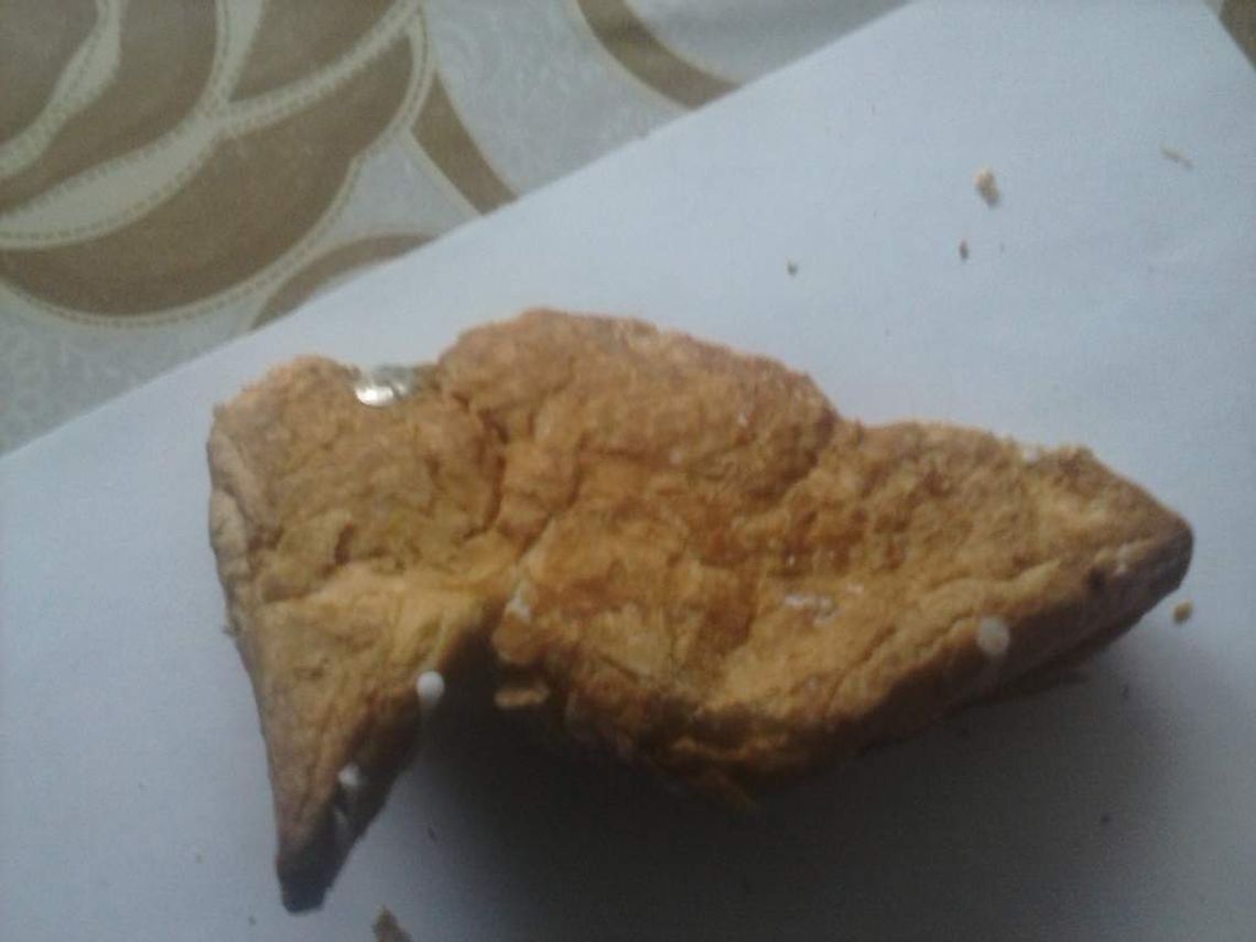 Czytelnik: Drożdżówka z pinezką od piekarni z certyfikatem żywności Czytelnik: Drożdżówka z pinezką od piekarni z certyfikatem żywności