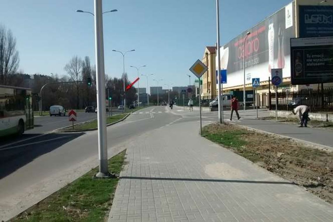 Czytelnik: Takie ustawienie znaków grozi kolizją