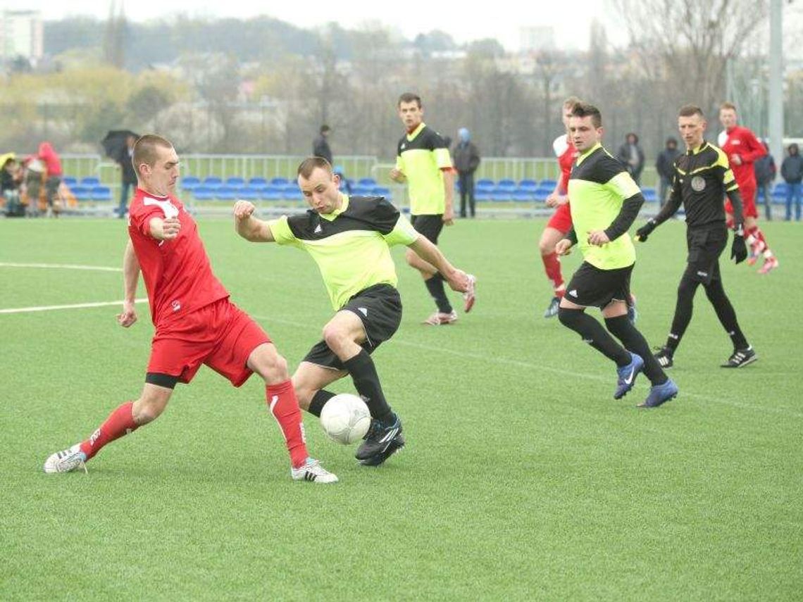 Dąbrowica przegrała i odpadła z walki o awans