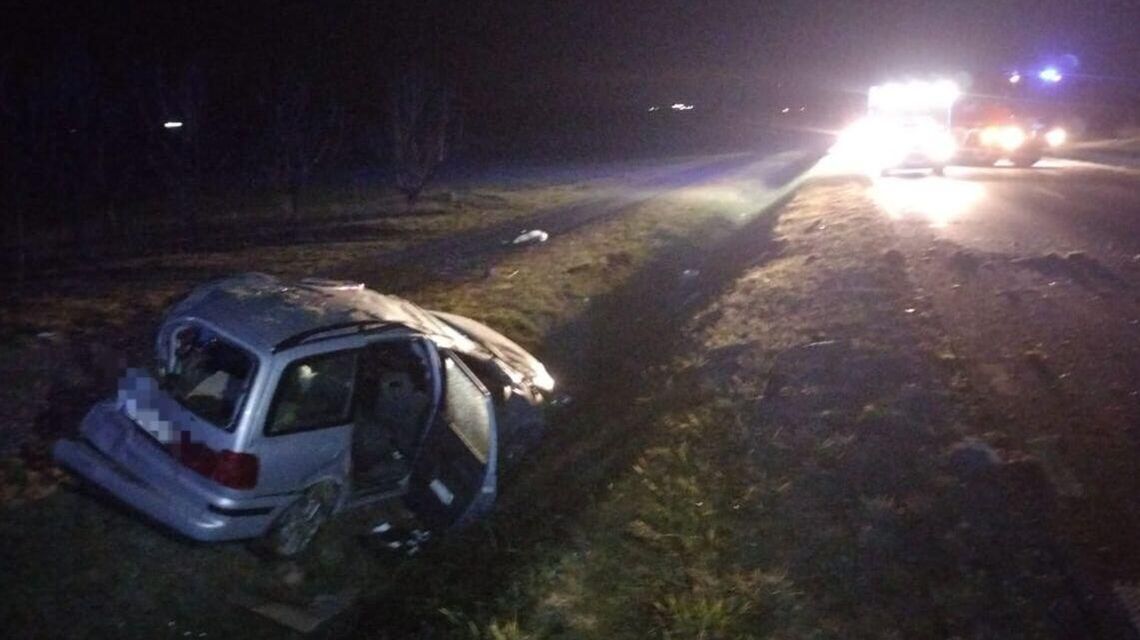 Dachowanie nad ranem. Kierowca był pijany