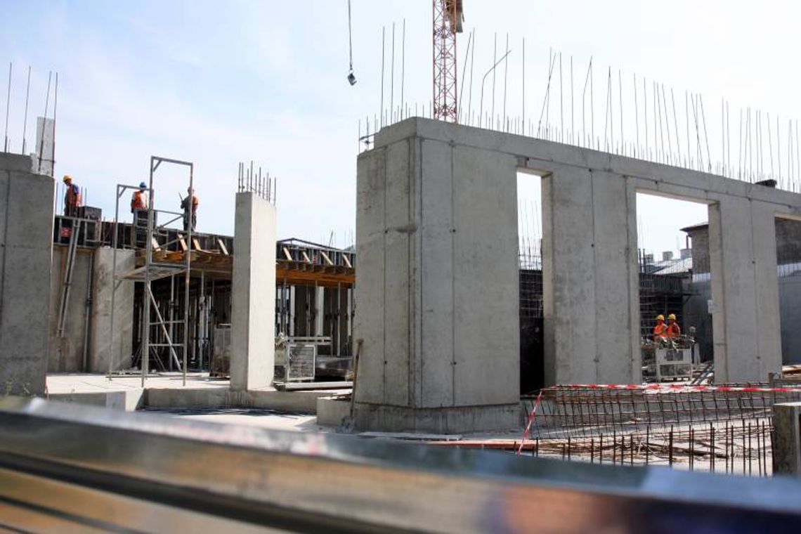 Dalimex przyspiesza z budową kompleksu przy ul. Obywatelskiej Dalimex przyspiesza z budową kompleksu przy ul. Obywatelskiej