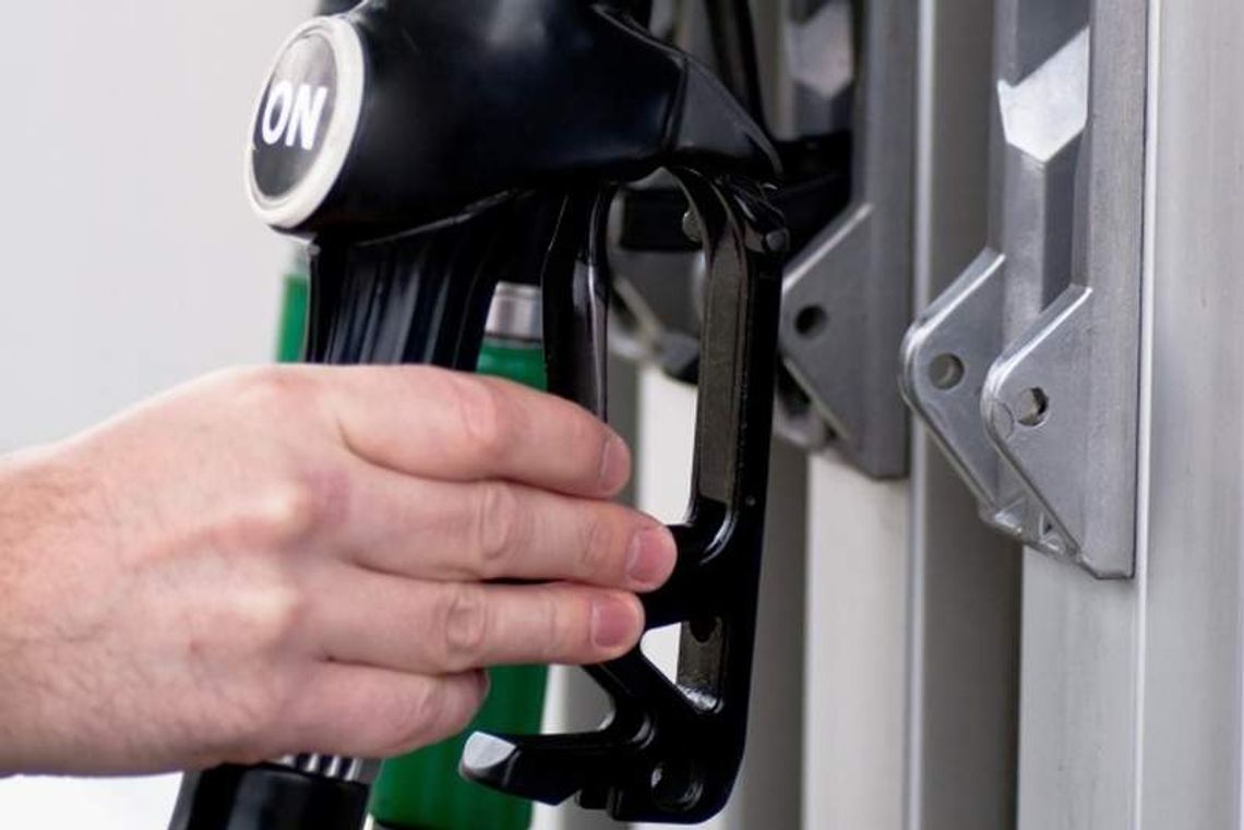 Dalszy spadek cen ropy po spotkaniu OPEC-Rosja
