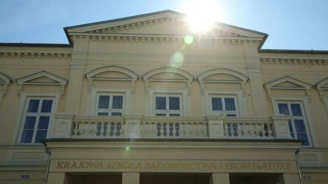 Dane osobowe wyciekły do internetu. Jest pierwszy zatrzymany Dane osobowe wyciekły do internetu. Jest pierwszy zatrzymany