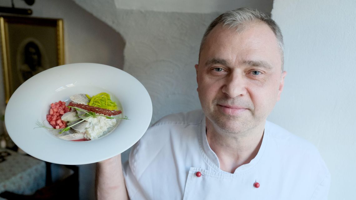 Dania ze śledzia. Najlepsze z najlepszych. Nasz top 10 [przepisy]