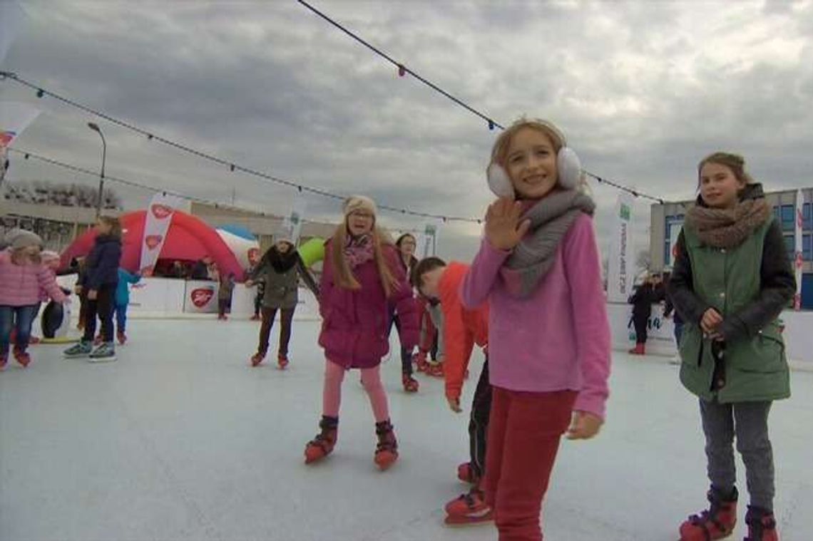 Darmowe lodowisko na pl. Chopina. "Puławy mają szeroką ofertę sportową i kulturalną"