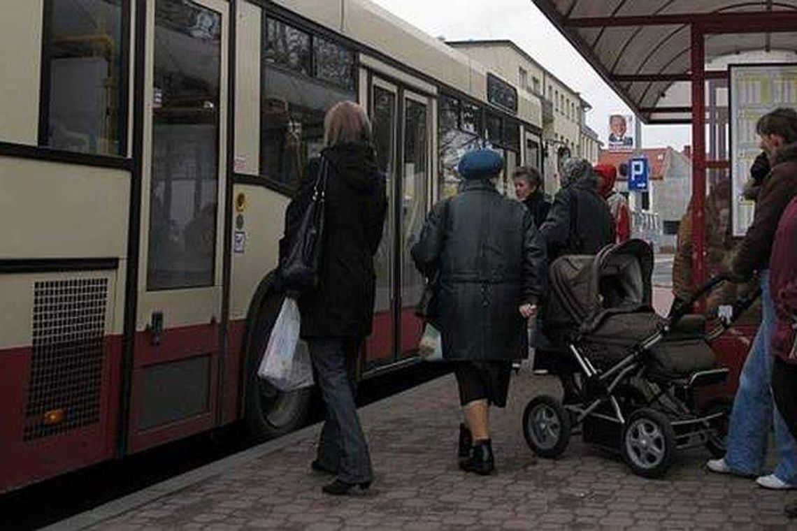 Darmowe wi-fi w każdym autobusie? Na razie je testują