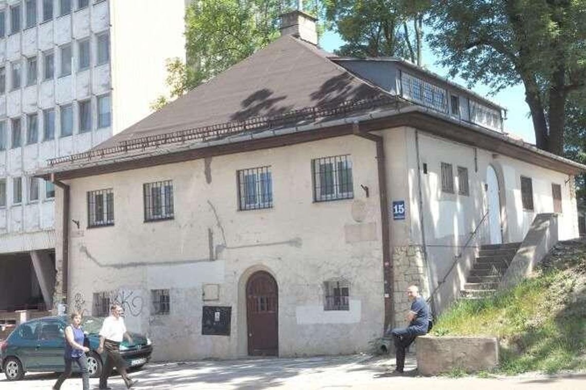 Dawna kręgielnia przy ul. Wieniawskiej do kupienia. Urząd ogłosił przetarg Dawna kręgielnia przy ul. Wieniawskiej do kupienia. Urząd ogłosił przetarg
