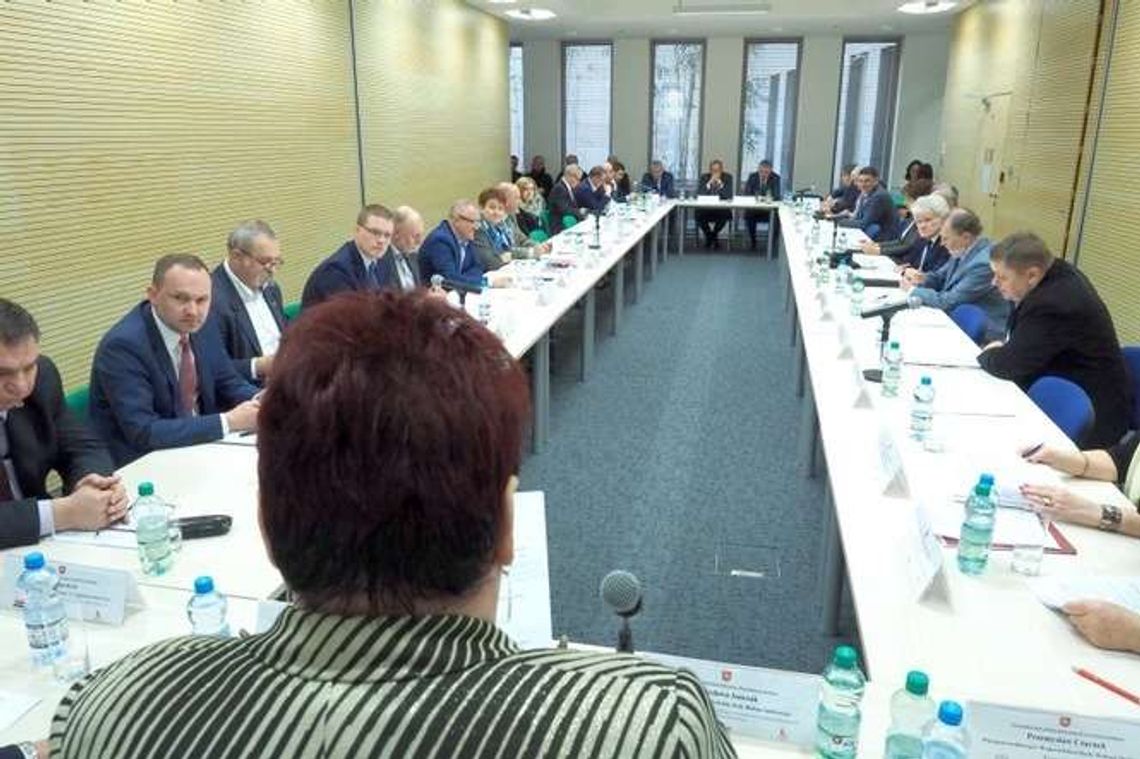 Debata o przyszłości Bogdanki. Górnicy się boją, zarząd uspokaja Debata o przyszłości Bogdanki. Górnicy się boją, zarząd uspokaja