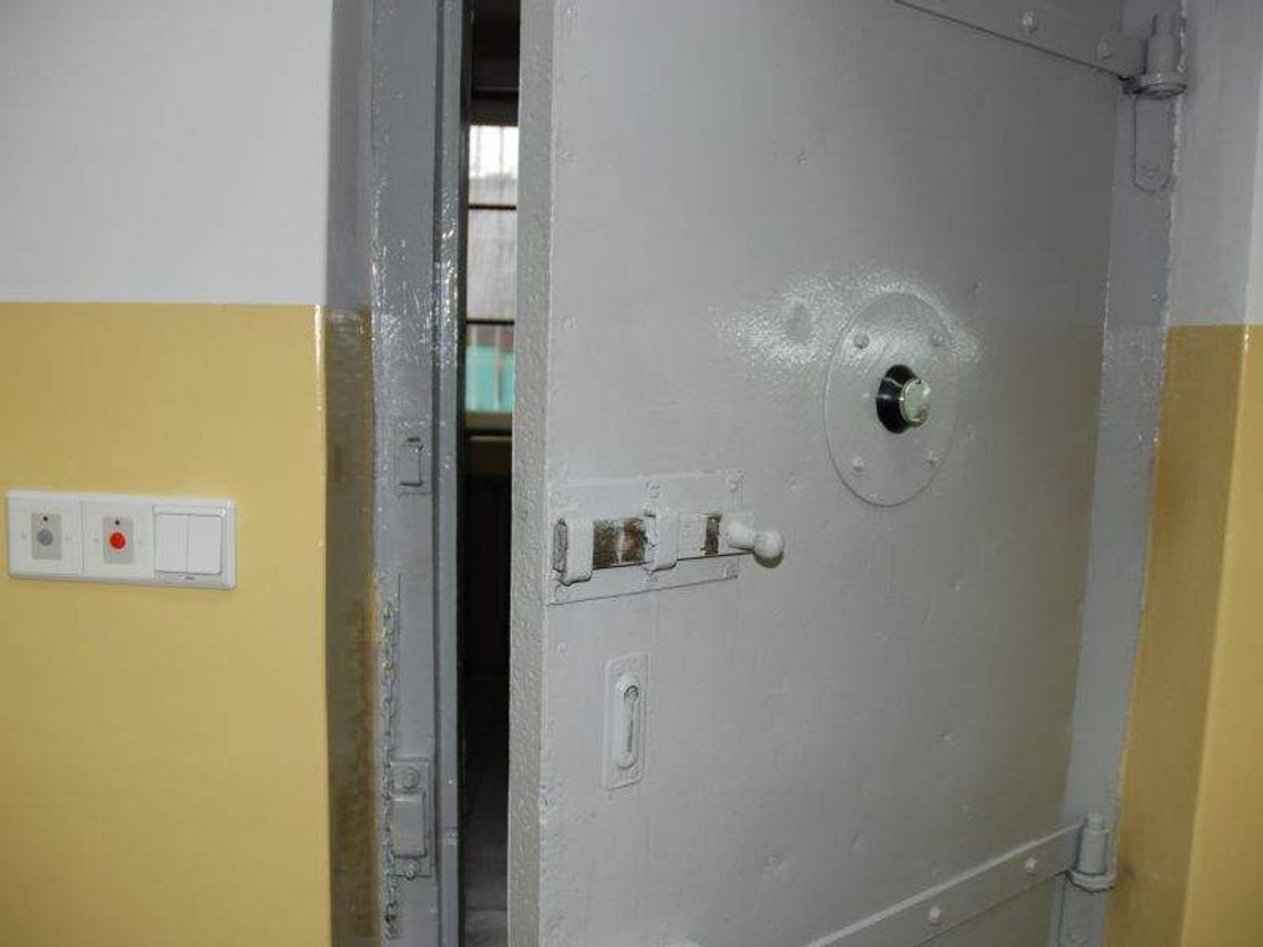 Dęblin: Brutal znęcał się nad rodziną. Trafił za kratki Dęblin: Brutal znęcał się nad rodziną. Trafił za kratki