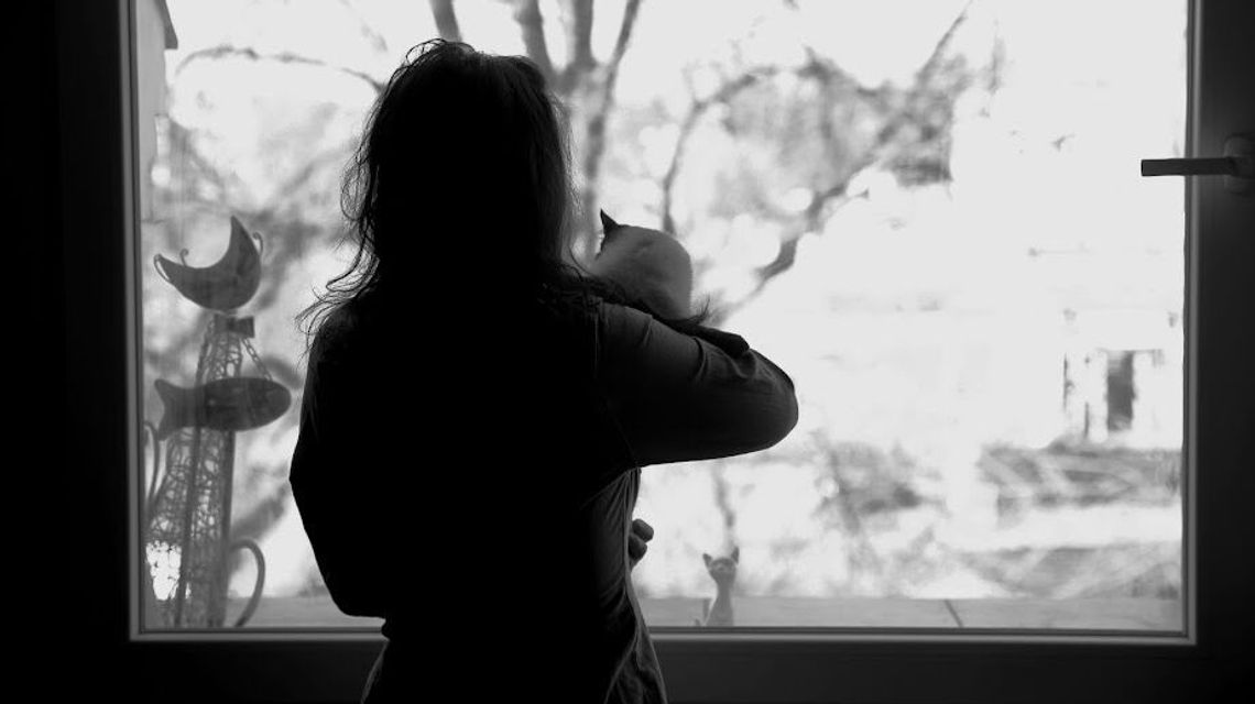 Depresja pocovidowa? "Obserwujemy wiele objawów zaburzeń psychicznych"