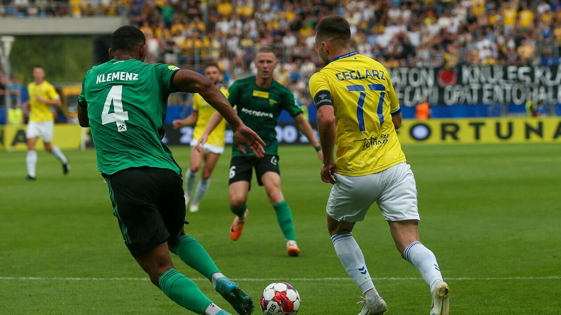 Derby Lubelszczyzny w Łęcznej. Górnik podzielił się punktami z Motorem [zapis relacji na żywo]