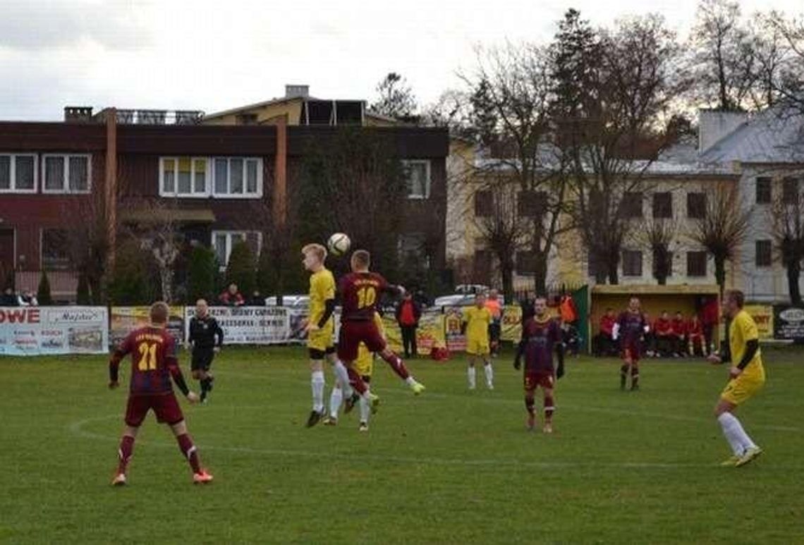 Derby w bialskiej okręgówce: ŁKS Łazy kontra Sokół Adamów