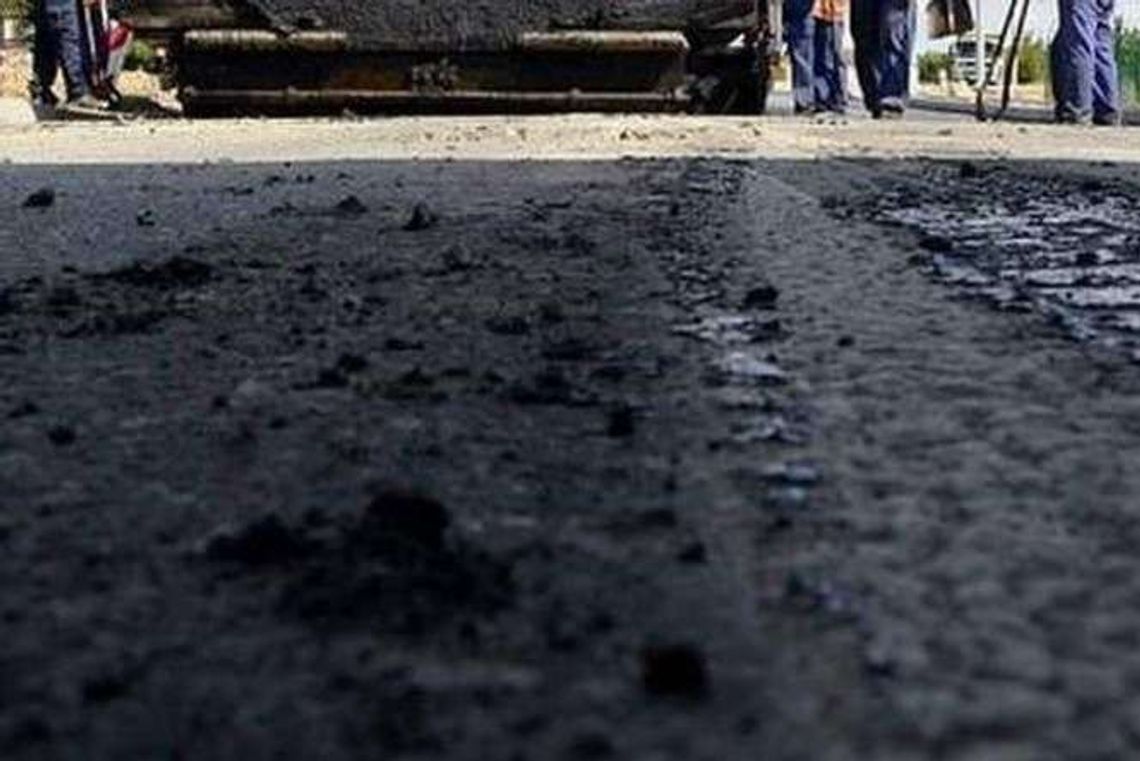 Deszcz rozmył kawałek drogi 747. Nie pierwszy raz