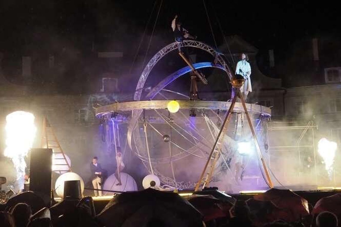 Deus Ex Machina "Galileo". Wielkie widowisko na placu Zamkowym