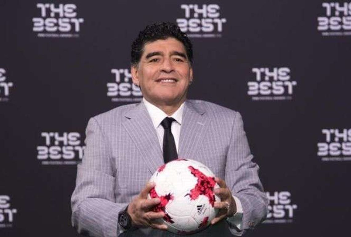 Diego Maradona wraca na trenerską ławkę (wideo)