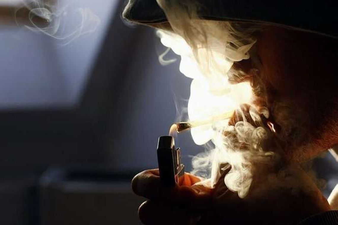 Dilerzy w gimnazjum, przesłuchano kilkudziesięciu uczniów Dilerzy w gimnazjum, przesłuchano kilkudziesięciu uczniów