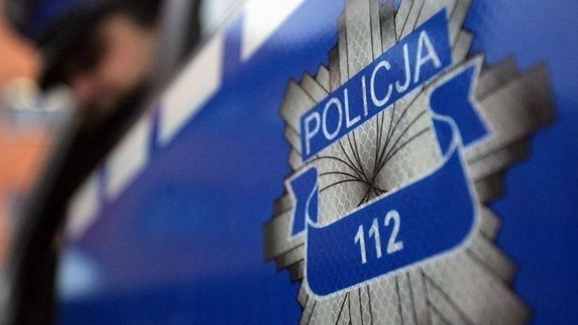 DK12. Zderzyły się trzy samochody. Są ranne osoby